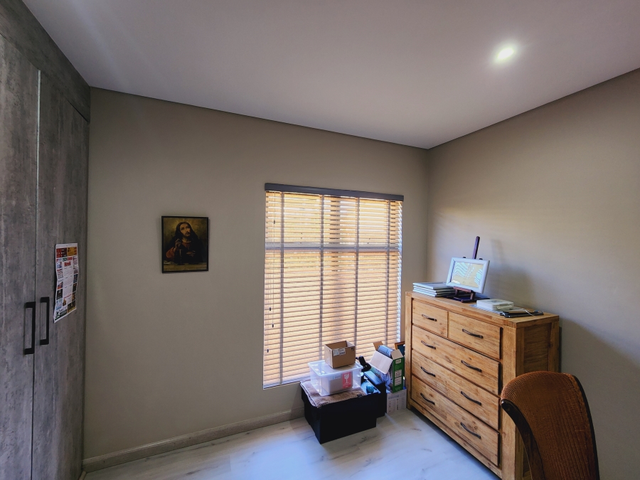 3 Bedroom Property for Sale in De Land Estate North West